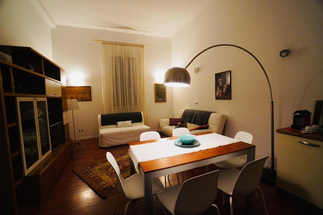 A Casa Di Enza Apartment Bologna Bagian luar foto