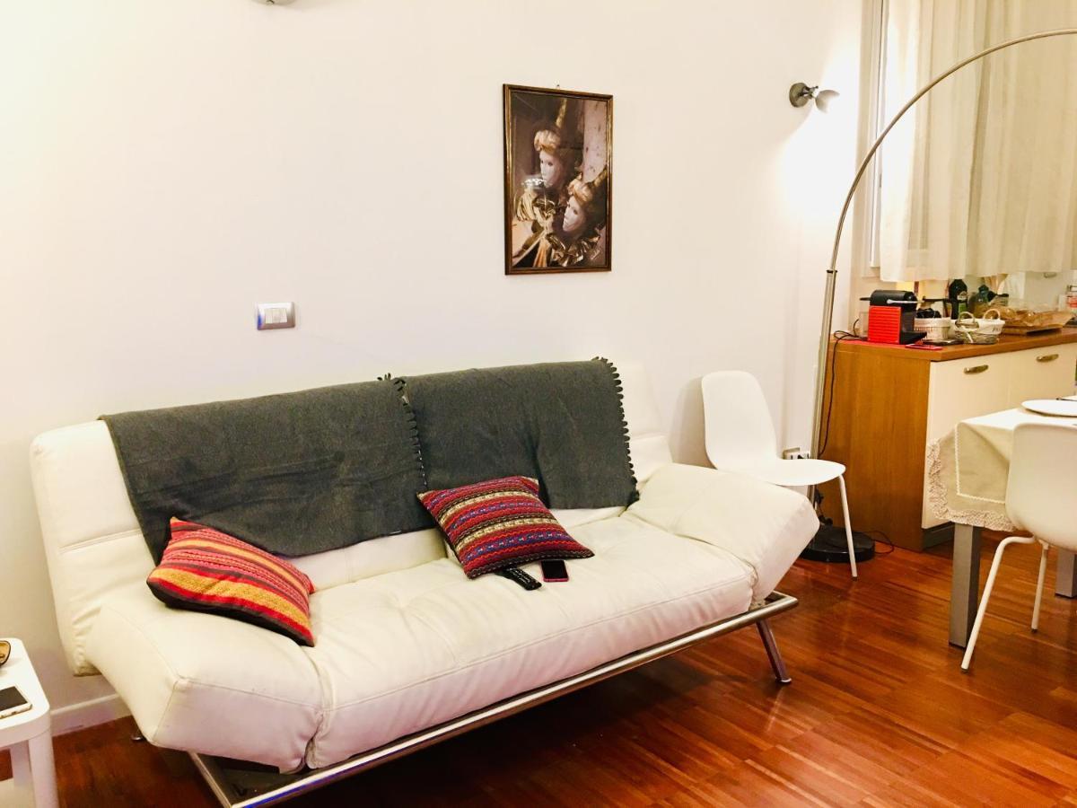 A Casa Di Enza Apartment Bologna Bagian luar foto