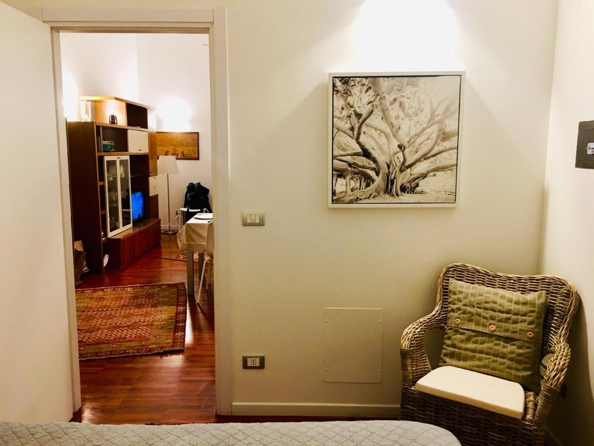 A Casa Di Enza Apartment Bologna Bagian luar foto